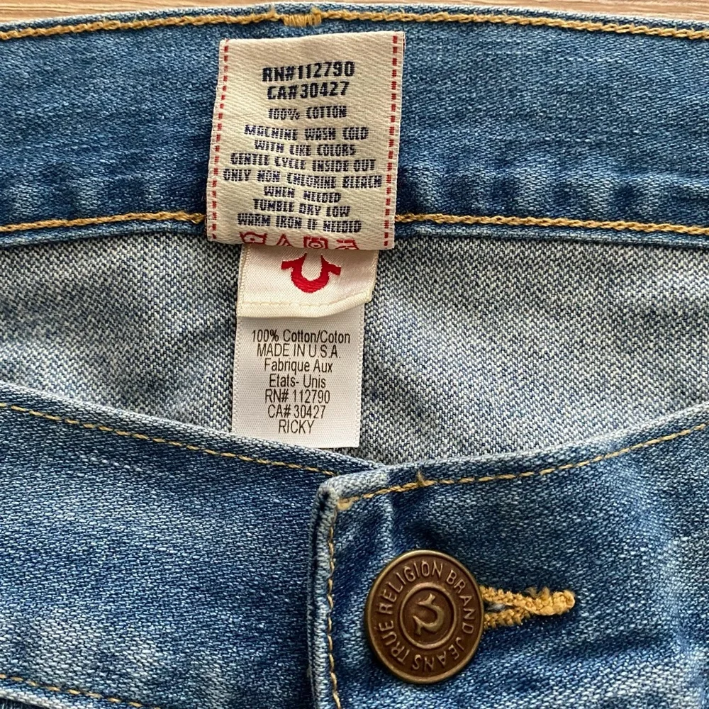 True Religion Men’s Ricky Straight Leg Blue Denim Jeans